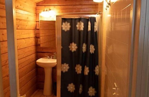 North Pole Cabin | Moose Walk-in Lodge S