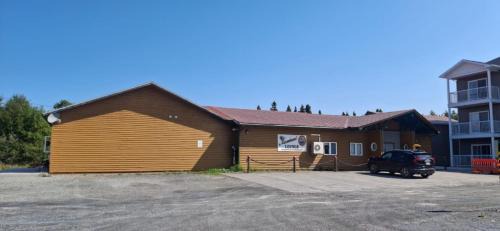 Glenwood Hotel | Moosehead Trail Rider Rooms