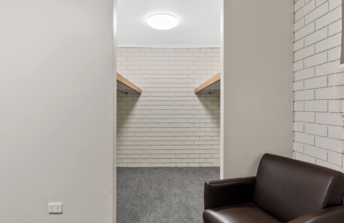 Caboolture South Hotel | Morayfield Tavern & Motel