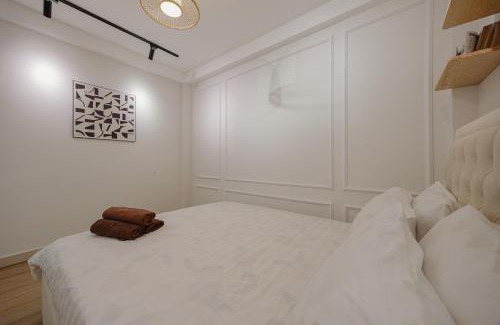 Hang Buom Apartment | Morden Apt 3Br Old Quater Super Location 53HB