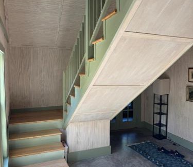 Newcastle House | More Boathouse than Lakehouse