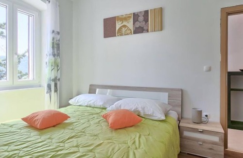 Trget House | More by Interhome