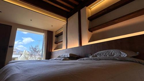 Lijiang House | More Sunshine Villa 猫在雪山下田野里民宿