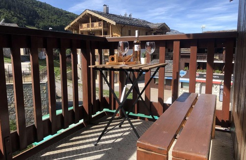 Les Avanchers-Valmorel Apartment | Morel 11 - Cosy 2-room flat overlooking the Planchamp ski slope