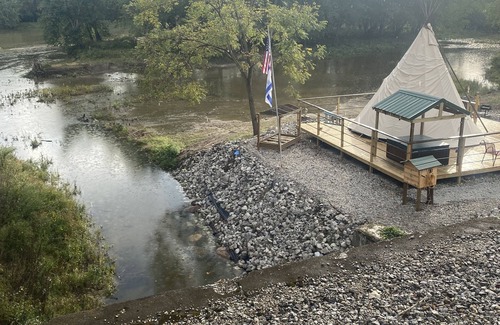 Logansport Cabin | Morels on the Wabash offers Clamping in a Authentic 20 ft Tee Pee - 30x30 deck .