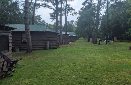 Ray Brook Cabin | Moreno's Cottages Cabin #10 -2 Bed/2 Bath Adirondack 4 season Cabin in the pines