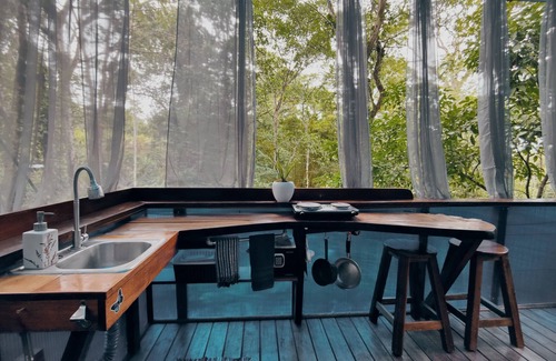 Cocles Cabin | Morpho - adventurous Treehouse with amazing 360 view with pool and wifi access