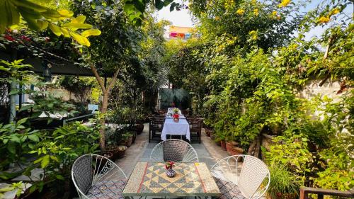 Amer House | Mosaics Guest House