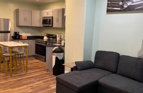 West Philadelphia Apartment | Mosob apartment