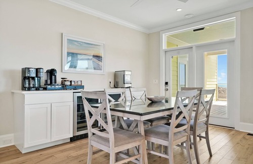 Sunset Beach House | Most Exclusive Location on Sunset Beach! 280° Ocean Views