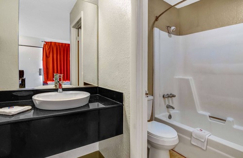 Dalton Hotel | Motel 6 Dalton, GA