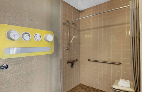 Dalton Hotel | Motel 6 Dalton, GA