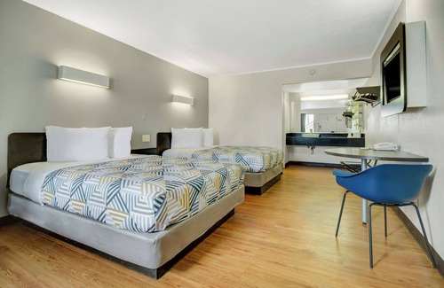 Lima Hotel | Motel 6 Lima, OH