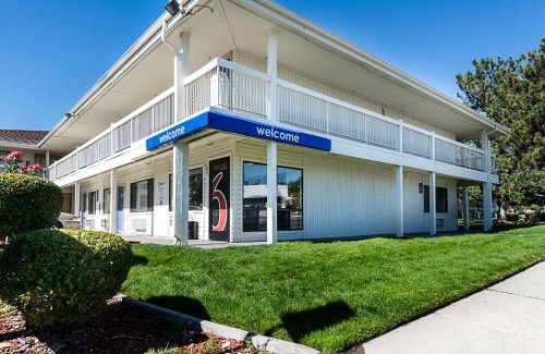 Sparks Hotel | Motel 6-Sparks, NV - Airport - Sparks