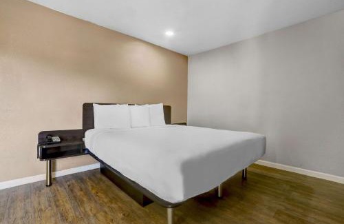 Ukiah Hotel | Motel 6-Ukiah, CA - North