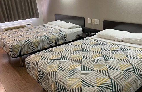 Wichita Falls Hotel | Motel 6 Wichita Falls, TX - North
