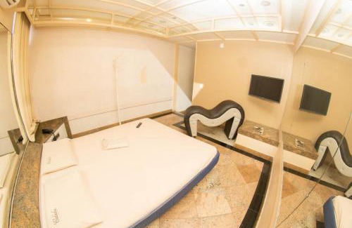 Parque Duque Hotel | Motel Calèche