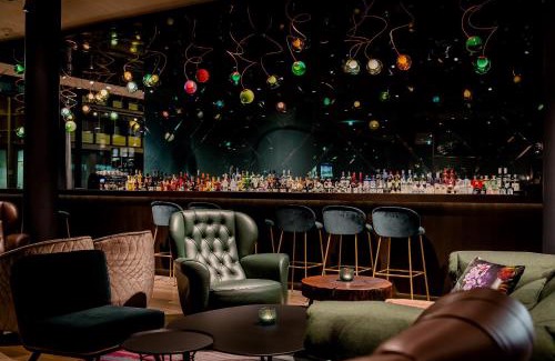 Hauptbahnhof Hotel | Motel One Stuttgart-Hauptbahnhof