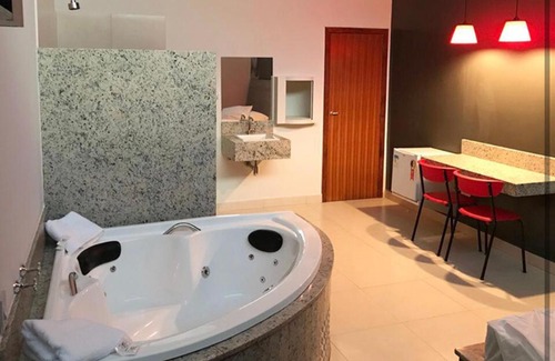 Lagoa Santa Hotel | Motel Queen (Antigo Ícarus)