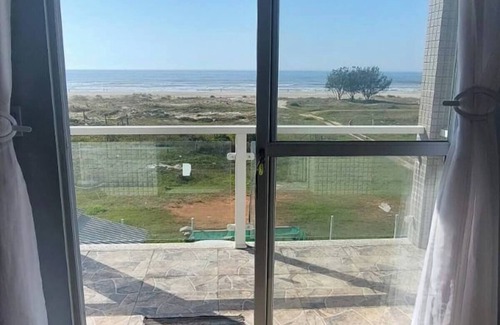 Torres Apartment | Mother's Day promotion! Seafront penthouse.