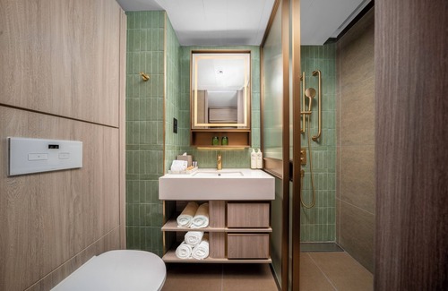 Sheung Wan Hotel | Motto by Hilton Hong Kong Soho