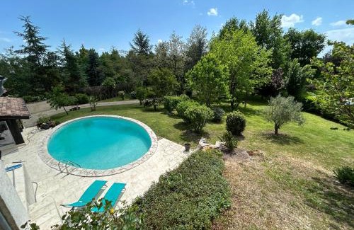 Velines House | Moulin à vent de Prentygarde en Dordogne