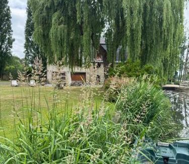 Parce-sur-Sarthe House | Moulin d'Ignières