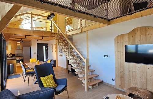 Queyrieres Ski Chalet | Mounier: Gites de Qualité Avec vue sur les Montagnes de Haute-loire