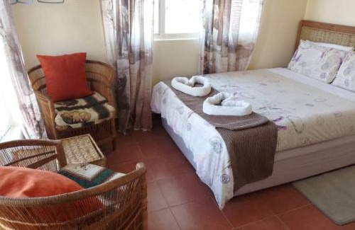 Lusaka Province Cabin | Mount Hermon Safari Cottages