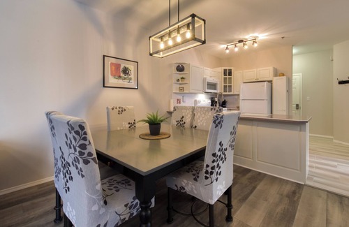 East Kootenay House | Mountain Burrow 2 bedroom suite, sleeps 8: Unit 2005A&B