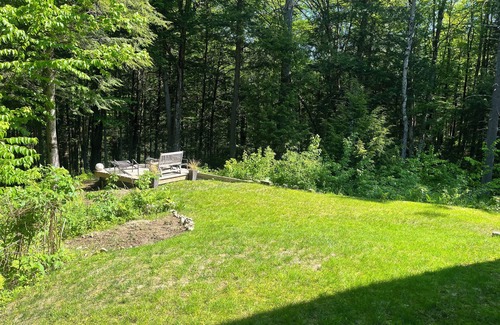 Montpelier House | Mountain biker/Hiker paradise. dog friendly. 10 minutes to downtown Montpelier