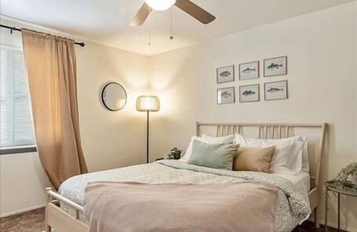 Ferron House | Mountain Biking Close By, Fully Fenced Yard!