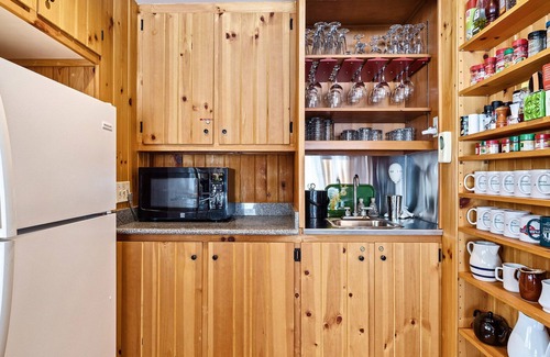 Stowe Area House | Mountain Biking, Hiking, Breweries & The Resort Just Minutes Away
