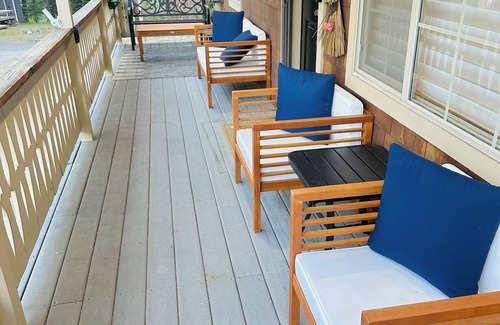 Strawberry Cabin | Mountain Cabin, Mins from Pinecrest Lake and Dodge Ridge!