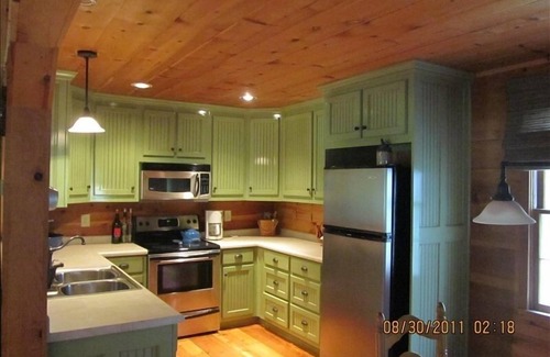 Clarkesville Cabin | Mountain cabin on beautiful trout stream near Soque River