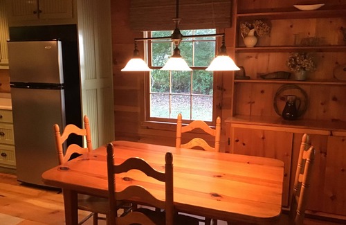 Clarkesville Cabin | Mountain cabin on beautiful trout stream near Soque River