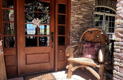 Ferguson Cabin | Mountain Cabin,Panoramic Views, Fireplace, WiFi