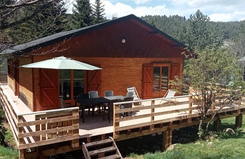 Formigueres Ski Chalet | Mountain chalet 5 minutes from the ski slopes