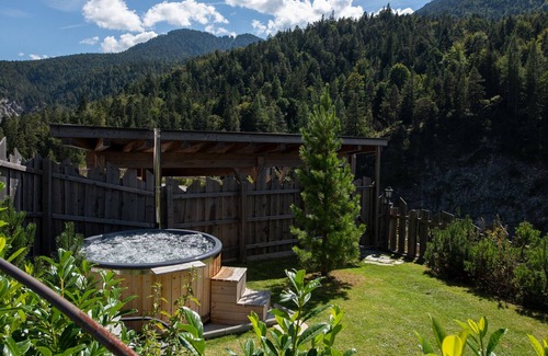 Scharnitz Ski Chalet | Mountain Chalet Karwendel