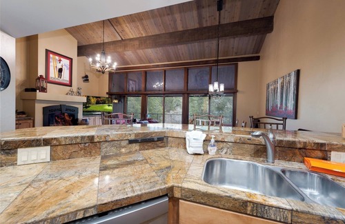 Purgatory Condo | Mountain Condo (#828) at Tamarron - Golf Privileges