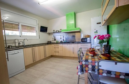 Castellar del Valles Villa | Mountain Escape w/stunning views 40 km to Barna!