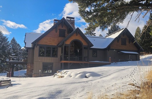 Riverview Ranch House | Mountain Escape. 4-bedrooms, 20 acres, 40-mins to Yellowstone, 10-min to Big Sky