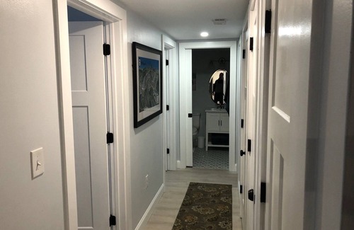 Killington Condo | Mountain Green Killington VT 2 Bedroom Walk/Shuttle to Snowshed