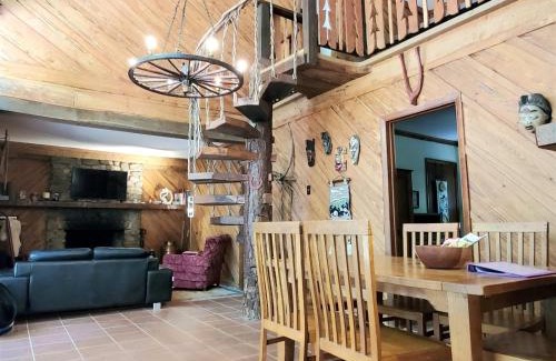Luray House | Mountain Hideaway