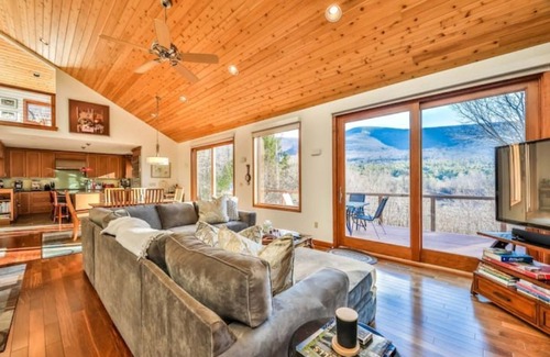 Maplecrest House | Mountain house w/stunning views & gourmet kitchen 7 mi to Windham 9 to Hunter