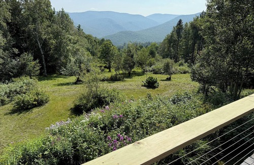 Hancock House | Mountain Log Home w/Amazing View! Foliage Awaiting