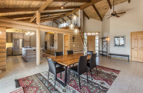 Loghill Village House | Mountain Retreat with Spectacular Views - Access to Trails STR2024-063