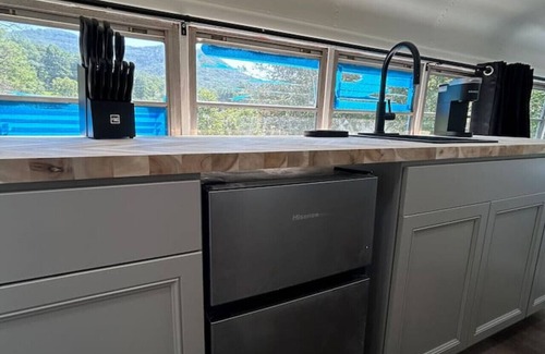 Candler House | Mountain SchoolBus w HotTub
