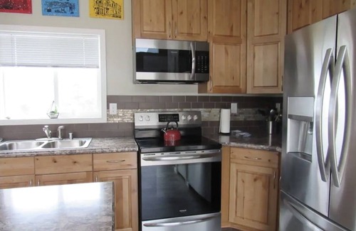 Baca Grande House | Mountain Side Home with Spectacular Views! 2bd-2ba - 420 & Dog Friendly + AC !