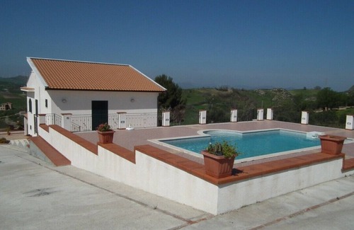 Ciminna Villa | Mountain top villa with private pool and 360 degree views